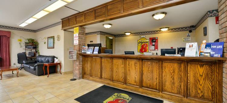 环球影城速8酒店(Super 8 by Wyndham Universal City)图片