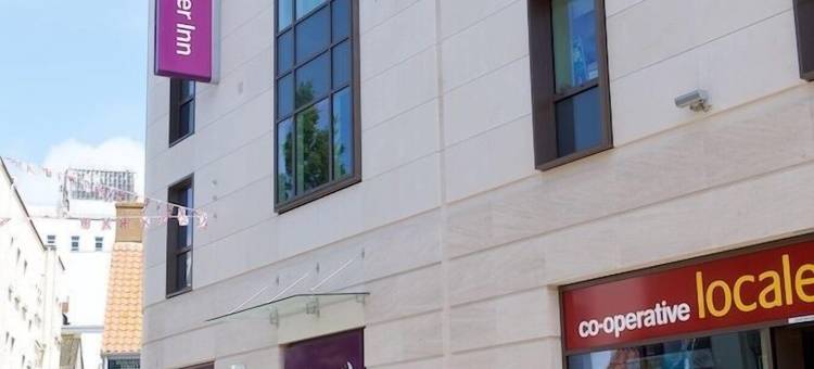 泽西圣荷利尔查令十字普瑞米尔酒店(Premier Inn Jersey St Helier (Charing Cross))图片