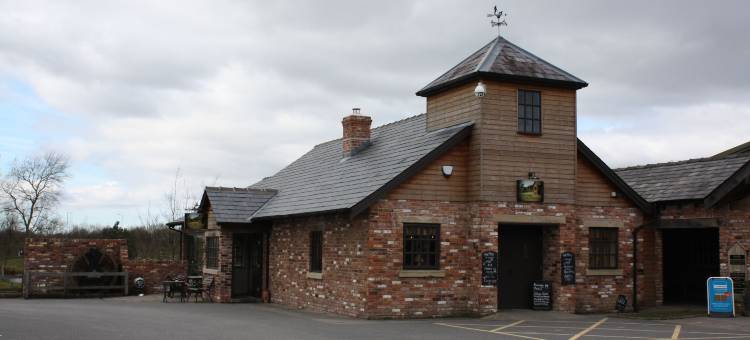 查尔努克农场酒店(Charnock Farm Motel)图片