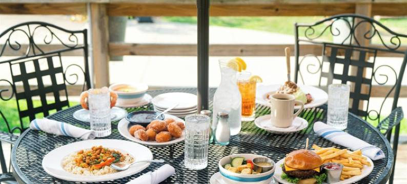 布朗乡村酒店(Brown County Inn)图片