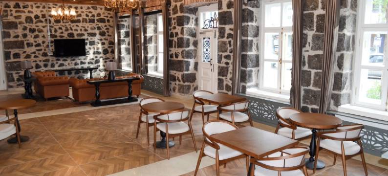 由Dedeman管理的Qrista(Qrista Managed by Dedeman)图片