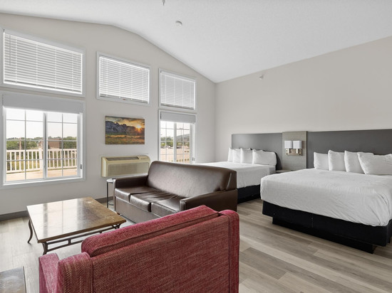 拉皮德城格兰德斯戴住宿套房酒店