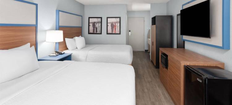 里兹堡温德姆阿美瑞辛酒店(AmericInn by Wyndham Reedsburg)图片