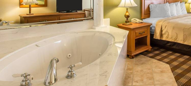 汉斯维尔美国31号高速公路凯艺酒店(Quality Inn Hanceville US Hwy 31)图片