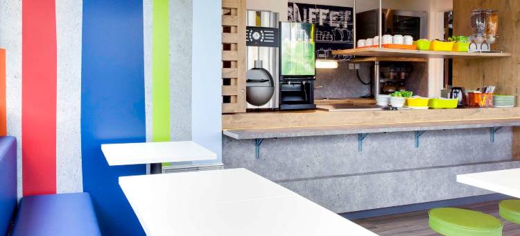 北里永克莱蒙费朗宜必思酒店(Ibis Clermont Ferrand Nord Riom)图片