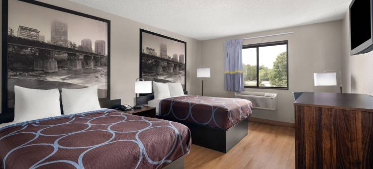 法姆维尔温德姆速8酒店(Super 8 by Wyndham Farmville)图片