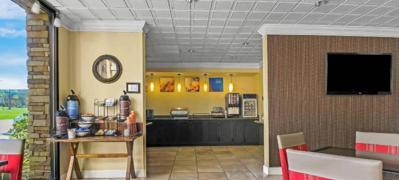 舒适酒店-克兰伯里镇游乐园(Comfort Inn Cranberry Twp)图片