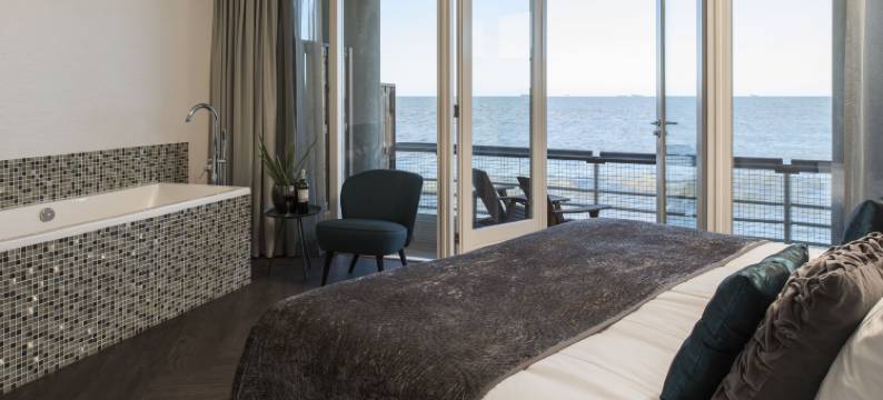 码头套房酒店(De Pier Suites)图片