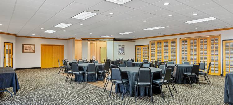 剑桥红屋顶酒店，俄亥俄州(Red Roof Inn Cambridge, Oh)图片