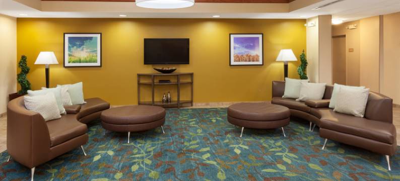 Candlewood Suites 奥罗拉内珀维尔(Candlewood Suites AURORA-NAPERVILLE by IHG)图片