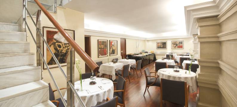 德比大酒店(Small Luxury Hotels of the World - Gran Derby Suite)图片