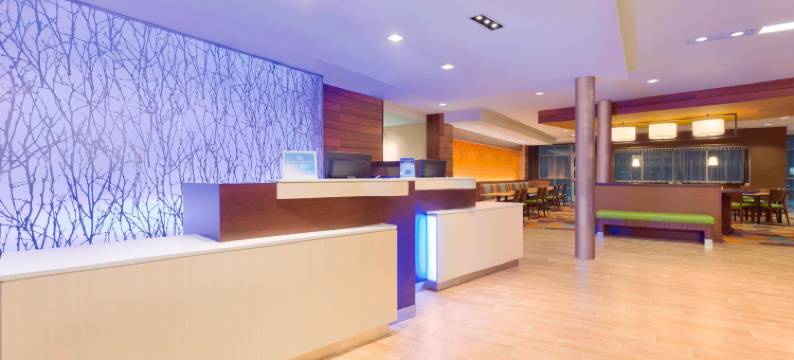 匹兹堡机场/罗宾逊乡万枫酒店及套房(Fairfield Inn & Suites Pittsburgh Airport/Robinson Township)图片