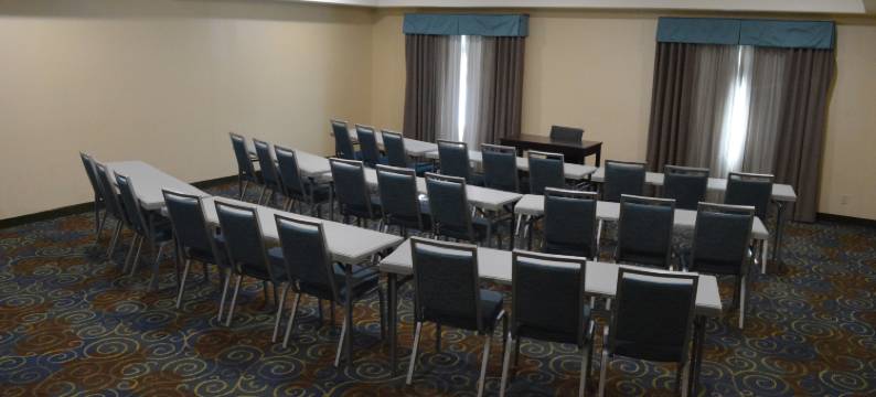 Holiday Inn Express 约克顿东(Holiday Inn Express YORKTON EAST by IHG)图片