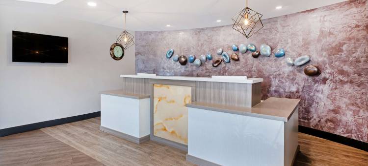 峰会贝斯特韦斯特酒店(Best Western Summit Inn)图片