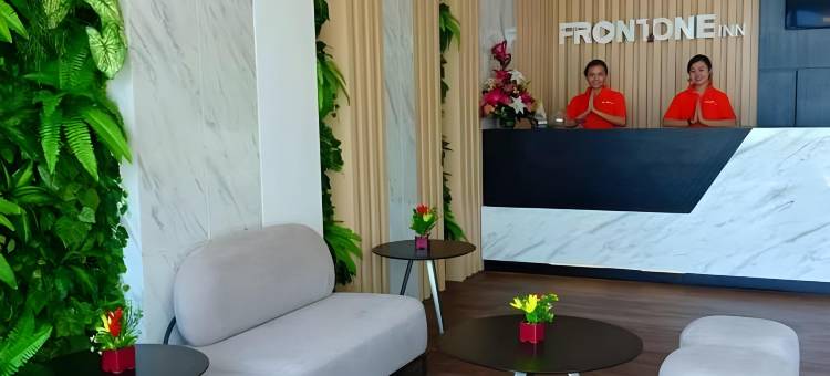 科迪里前一旅馆(Front One Inn Kediri)图片