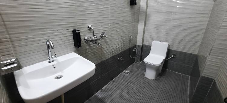 Geetatri 豪华民宿(Geetatri Luxury Homestay)图片