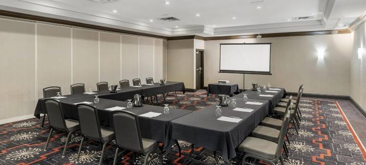 水滨贝斯特韦斯特优质酒店(Best Western Plus Waterfront Hotel)图片