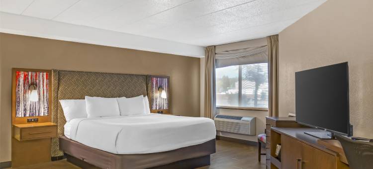 麦考尔贝斯特韦斯特优质套房酒店(Best Western Plus McCall Lodge  Suites)图片