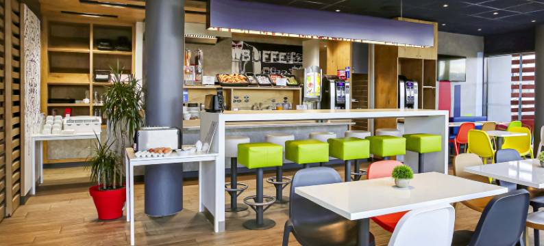 宜必思快捷日内瓦圣热尼普伊酒店(Ibis Budget Saint-Genis-Pouilly Genève)图片