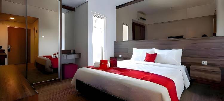 红多兹酒店公寓-近科洛马杜收费出口(RedDoorz Apartment Near Exit Toll Colomadu)图片