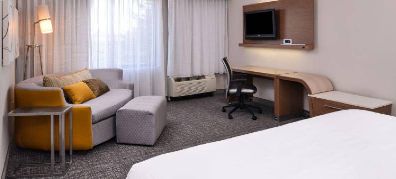 布朗迪尔米尔沃基万怡酒店(Country Inn & Suites by Radisson, Brown Deer - Milwaukee North)图片