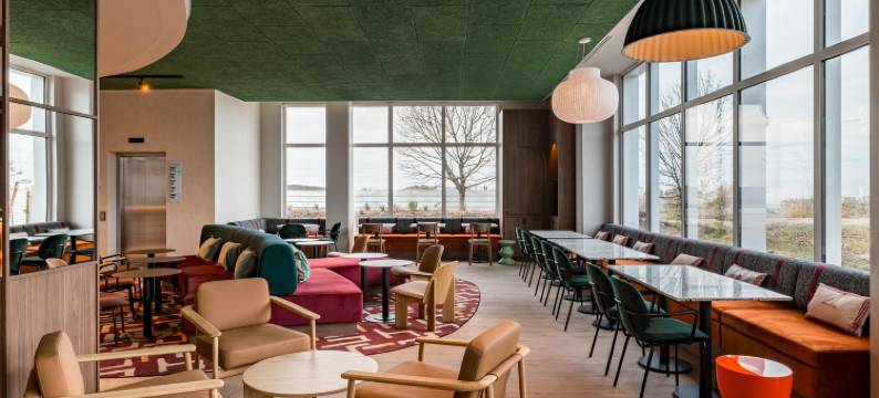 希尔顿欢朋波尔多梅里尼亚克机场酒店(Hampton by Hilton Bordeaux Merignac Airport)图片