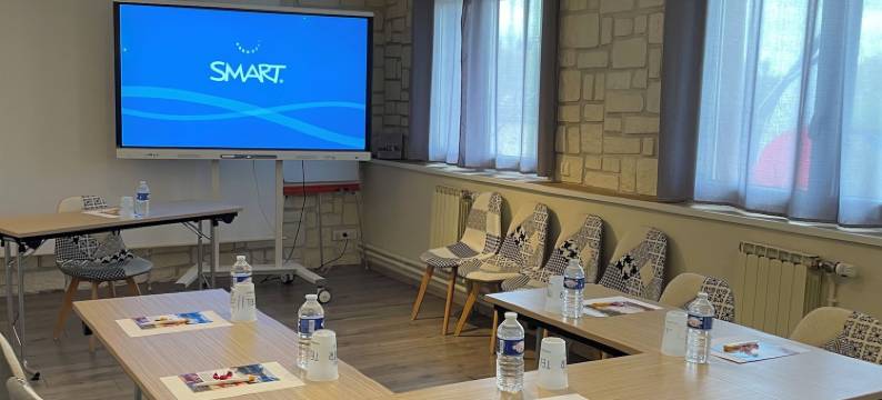 中央 Spa 旅馆(Logis Hôtel Centrotel et Spa Bulles d'Allier)图片