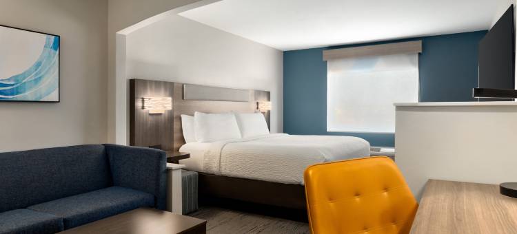 智选假日套房酒店爱德蒙得(Holiday Inn Express & Suites EDMOND by IHG)图片