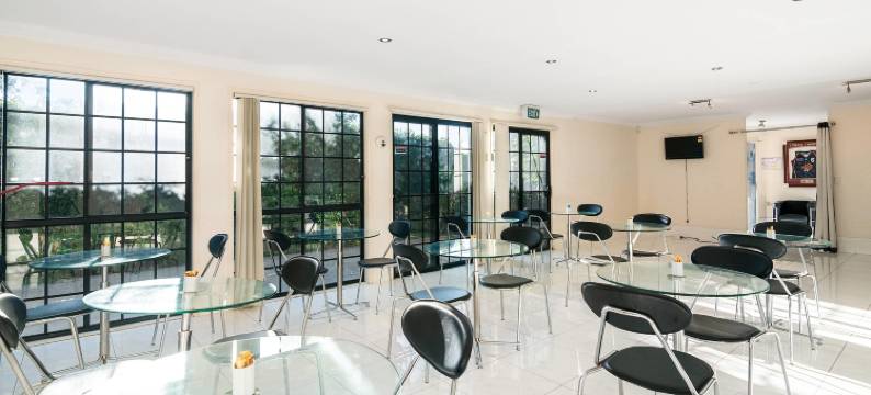 沃特福德伊康旅馆(Econo Lodge Waterford)图片