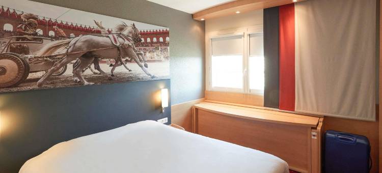 宜必思绍莱酒店(Ibis Cholet)图片