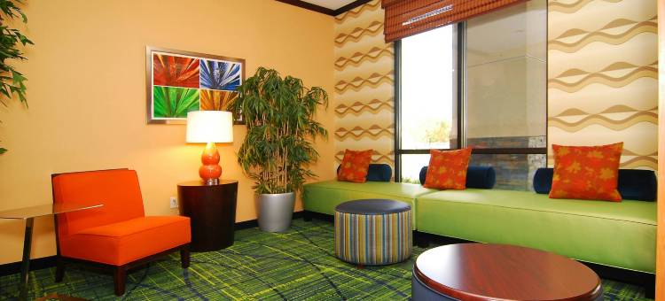 特哈查比万枫酒店(Fairfield Inn & Suites Tehachapi)图片