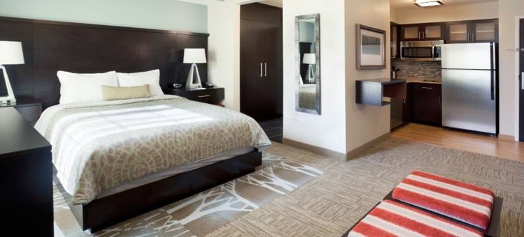 马凯特Staybridge套房酒店(Staybridge Suites MARQUETTE by IHG)图片