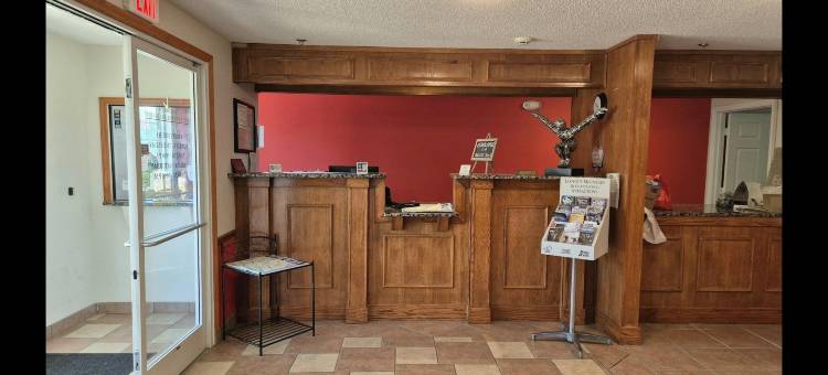 奇卡马加布拉格将军套房酒店(General Bragg Inn & Suites Chickamauga)图片
