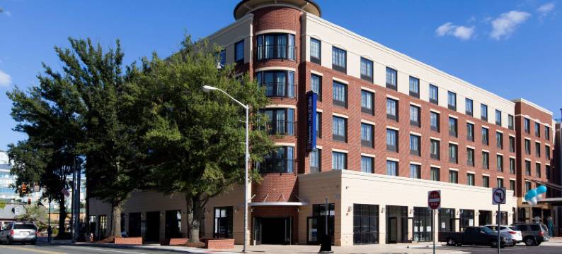 教堂山/卡尔伯罗欢朋酒店及套房(Hampton Inn & Suites Chapel Hill-Carrboro/Downtown)图片