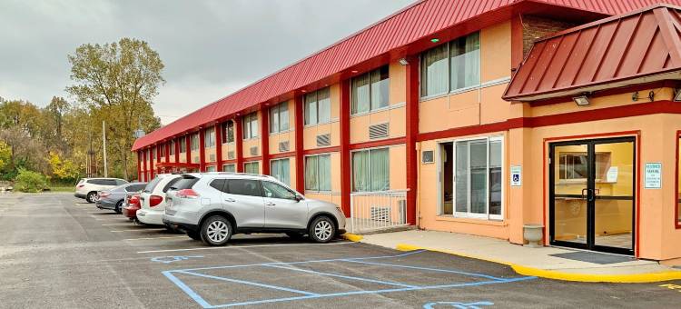 里马红地毯套房汽车旅馆(Red Carpet Inn  & Suites  Lima)图片