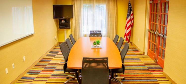 华尔顿堡海滩-埃格林空军基地万枫酒店(Fairfield Inn & Suites Fort Walton Beach-Eglin AFB)图片