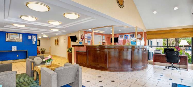 米尔福德6号汽车旅馆(Motel 6 Milford, CT)图片