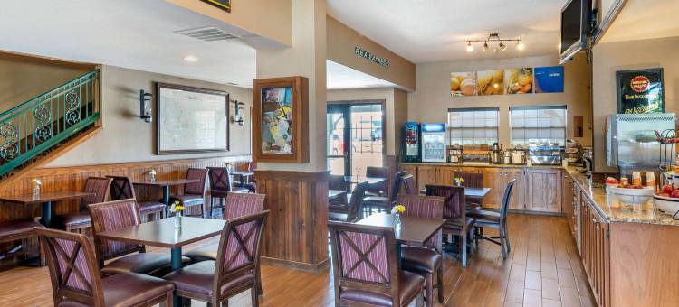 锡代利亚站舒适酒店(Comfort Inn Sedalia Station)图片