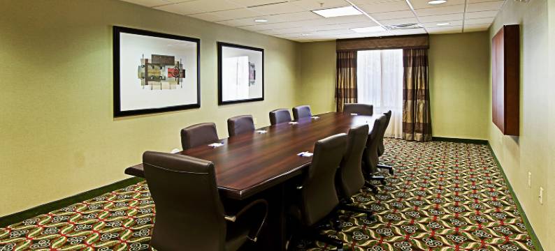 智选假日套房酒店凤凰城的格兰岱尔(Holiday Inn Express & Suites PHOENIX - GLENDALE SPORTS DIST by IHG)图片