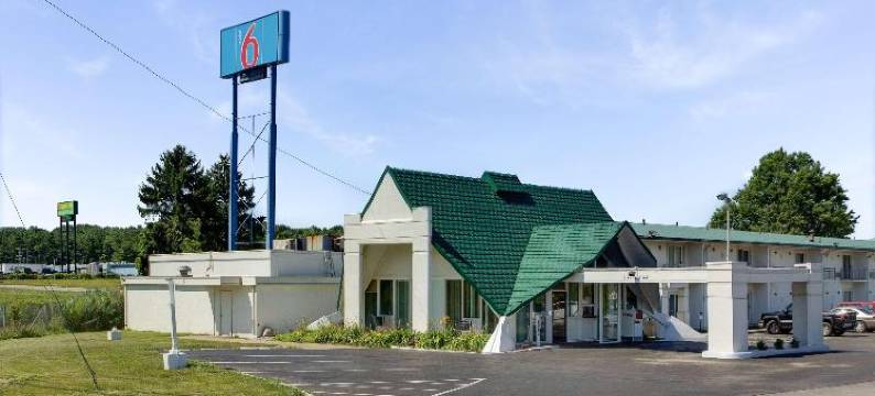 日内瓦斯派尔学院蔚景温德姆酒店(Wingate by Wyndham Geneva at Spire Academy)图片