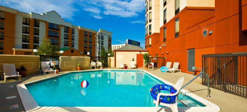 亚特兰大机场北 I-85 欢朋套房酒店(Hampton Inn & Suites Atlanta-Airport North)图片