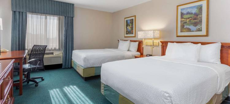 芝加哥格尼拉昆塔温德姆套房酒店(La Quinta Inn & Suites by Wyndham Chicago Gurnee)图片