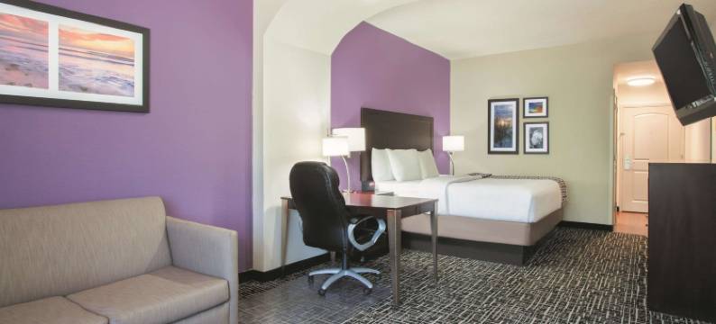 沃尔顿堡滩拉昆塔温德姆套房酒店(La Quinta Inn & Suites by Wyndham Fort Walton Beach)图片