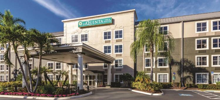那不勒斯东I-75拉昆塔温德姆套房酒店(La Quinta Inn & Suites by Wyndham Naples East (I-75))图片
