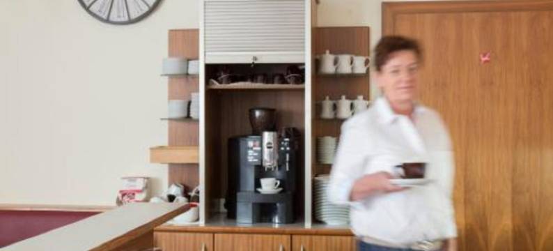 平价酒店(Fair-Price-Hotel)图片