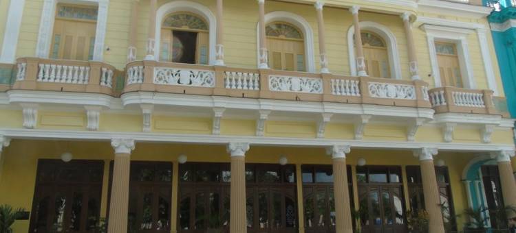 克莱拉别墅中央酒店 E(Hotel E Central Villa Clara)图片