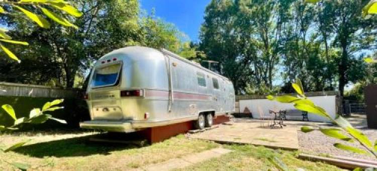 Airstream at Hardham West Sussex Sleeps 4图片