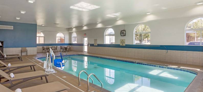 瑟西贝斯特韦斯特优质酒店(Best Western Plus Searcy Inn)图片