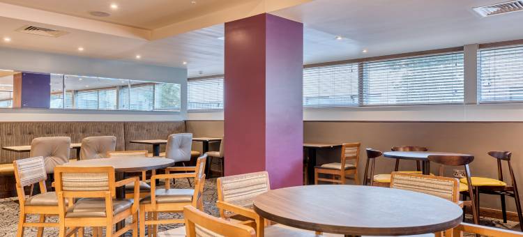 牛津伯特利普瑞米尔酒店(Premier Inn Oxford Botley)图片
