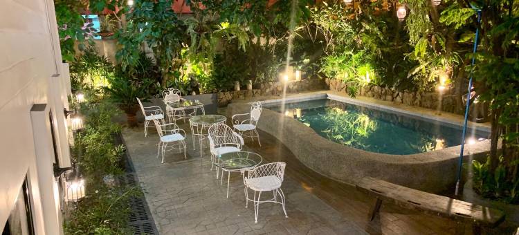The Courtyard Hotel Pasay图片